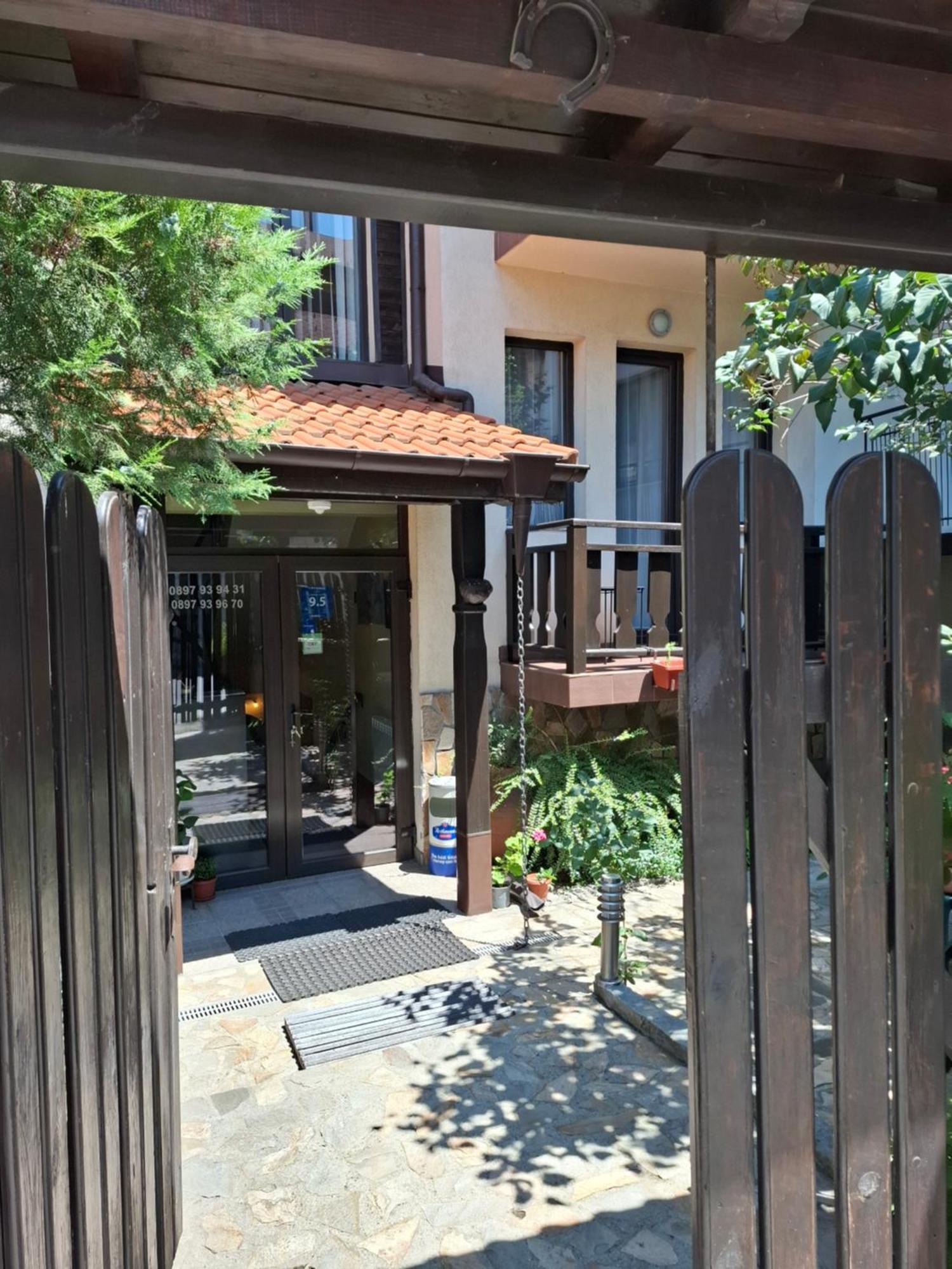 Guest House Skabrin Bansko Esterno foto
